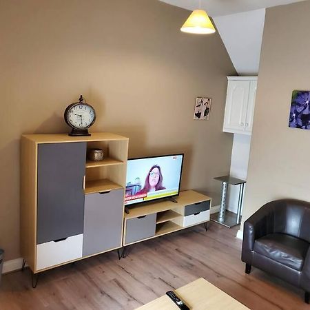 Apt. 2 - Town Centre Apartment Bagenalstown Exterior photo